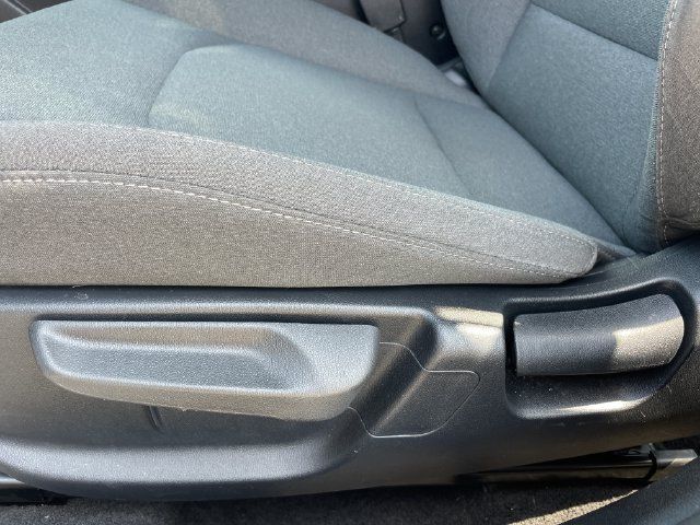 Used 2025 Kia K4 FWD image 24