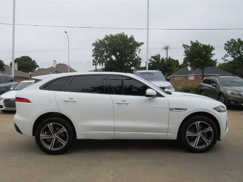 Used 2020 Jaguar F-PACE S image 5