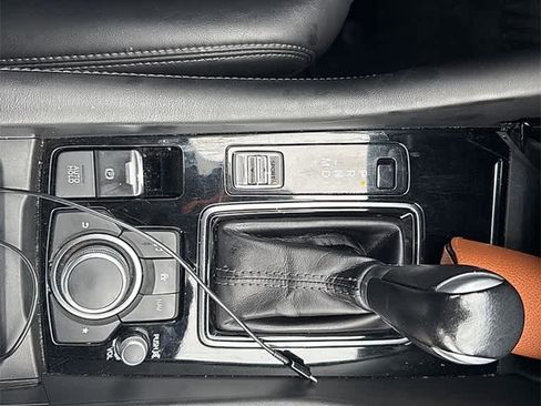 Used 2018 MAZDA MAZDA6 Touring image 14