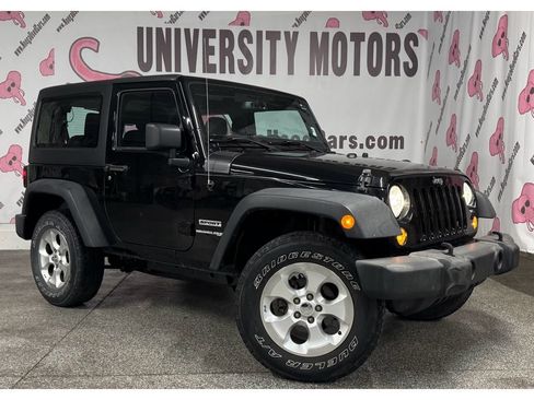 Used 2018 Jeep Wrangler Sport image 3