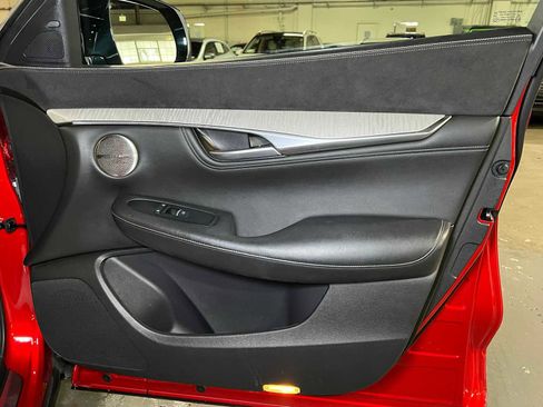 Used 2022 INFINITI QX50 Autograph image 10