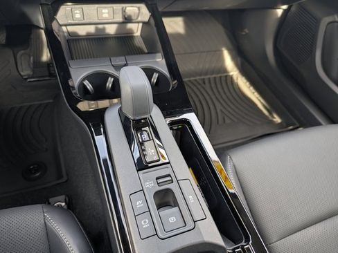 Used 2026 Toyota Prius Limited image 26