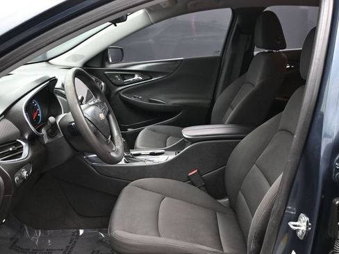 Used 2020 Chevrolet Malibu LT FWD image 10