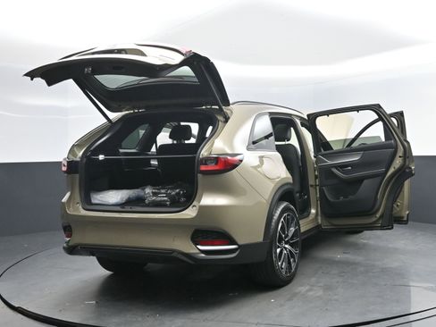 New 2025 MAZDA CX-70 Plug-In Hybrid w/ Premium Plus image 19