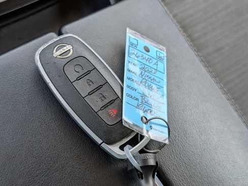 Used 2023 Nissan Rogue SV AWD/4WD image 29