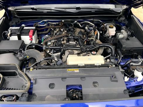 Used 2024 Toyota Tacoma SR5 RWD image 29