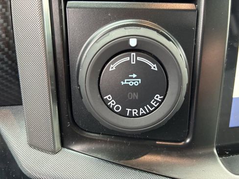 Used 2023 Ford F150 Limited image 31