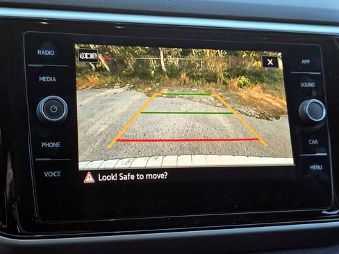 Used 2022 Volkswagen Atlas SE image 14