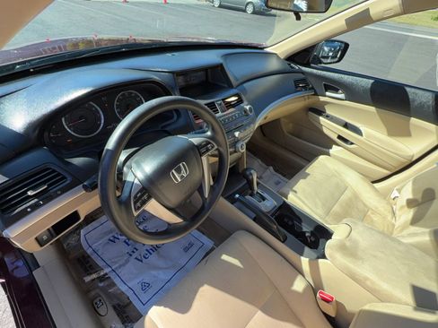 Used 2012 Honda Accord LX image 11