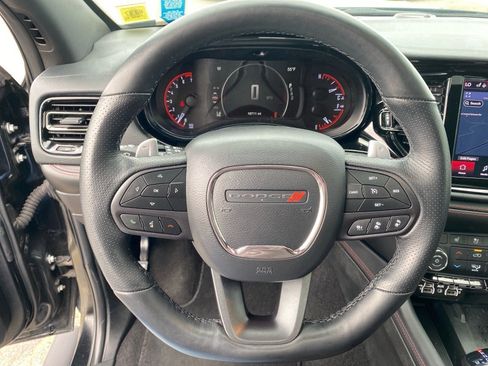 Used 2025 Dodge Durango GT AWD/4WD image 10