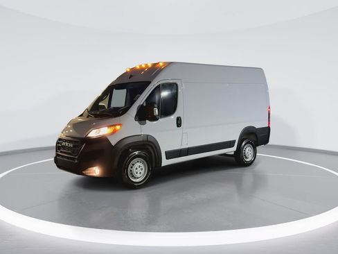 New 2026 RAM ProMaster 1500 w/ Premium Convenience Group FWD image 4