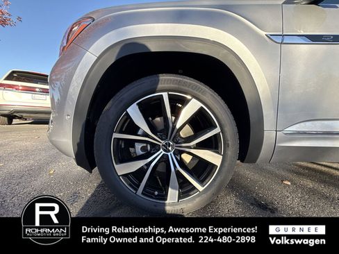 New 2026 Volkswagen Atlas SEL Premium R-Line AWD/4WD image 11