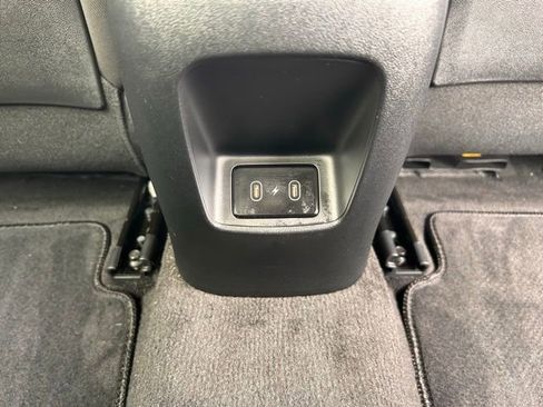 Used 2024 Hyundai Elantra SEL image 38