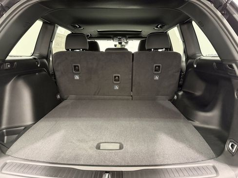 New 2025 Jeep Grand Cherokee Laredo X image 9