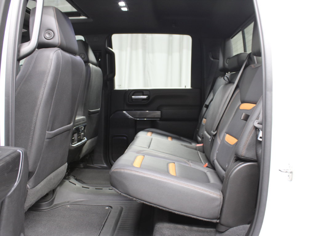 Used 2023 GMC Sierra 2500 AT4 w/ AT4 Preferred Package AWD/4WD image 17