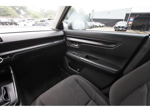 Used 2025 Honda CR-V EX image 8