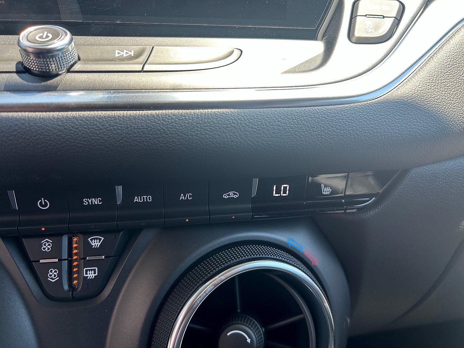 New 2026 Chevrolet Blazer LT FWD image 23