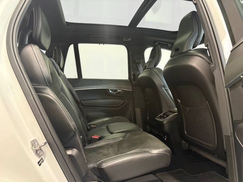 Used 2019 Volvo XC90 T6 R-Design AWD/4WD image 16
