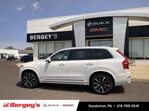 Used 2024 Volvo XC90 B6 Plus AWD/4WD image 23