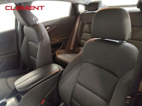 Used 2023 Chevrolet Malibu LT image 26