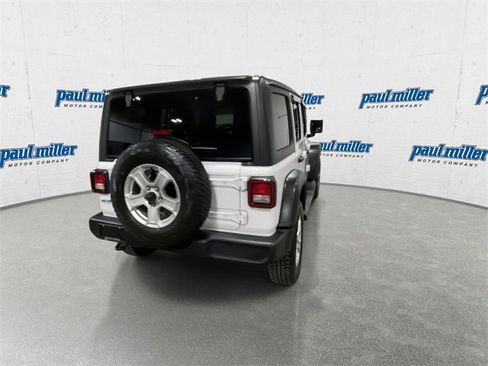 Used 2019 Jeep Wrangler Unlimited Sport S image 10