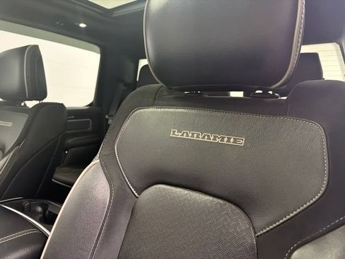 Used 2020 RAM 1500 Laramie w/ Sport Appearance Package AWD/4WD image 18