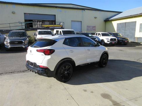 Used 2024 Buick Encore GX Sport Touring w/ Comfort Package image 7