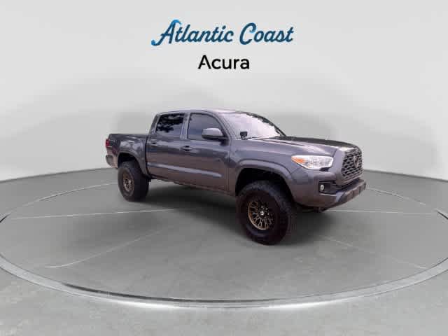 Used 2022 Toyota Tacoma SR AWD/4WD image 2
