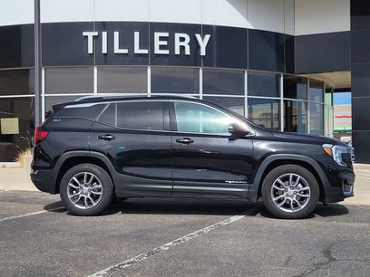 Used 2022 GMC Terrain SLT