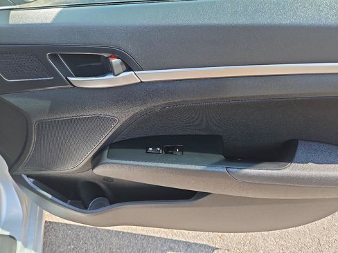 Used 2019 Hyundai Elantra Value Edition w/ Cargo Package FWD image 19