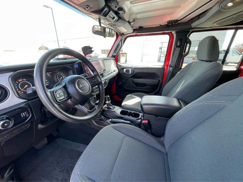 Used 2024 Jeep Wrangler Unlimited Sport AWD/4WD image 18