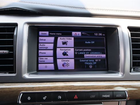 Used 2013 Jaguar XF R RWD image 31