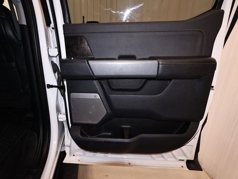 Certified 2023 Ford F550 4x4 Crew Cab Super Duty image 19