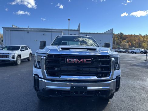 New 2025 GMC Sierra 2500 Pro w/ Snow Plow Prep/Camper Package image 2
