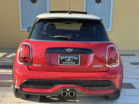Used 2022 MINI Cooper S image 8