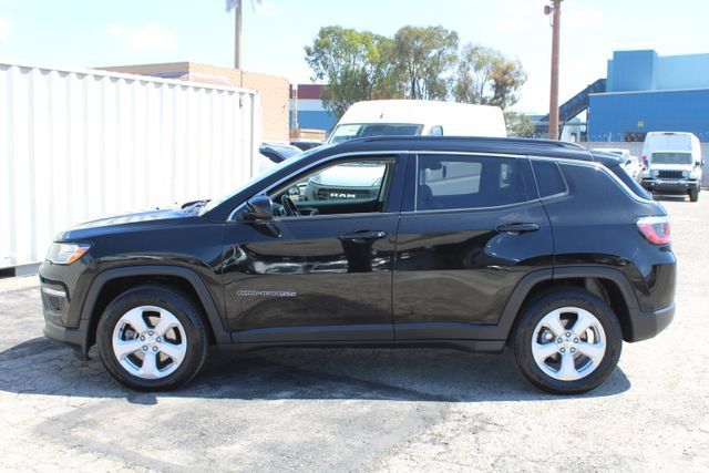 Used 2019 Jeep Compass Latitude w/ Popular Equipment Group FWD image 7