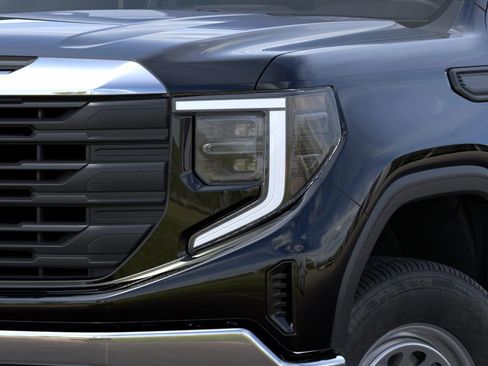 New 2025 GMC Sierra 1500 Pro w/ Pro Value Package AWD/4WD image 10