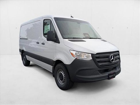 New 2025 Mercedes-Benz Sprinter 2500 image 6