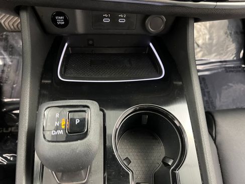Used 2025 Nissan Rogue SL w/ Tech Package FWD image 47