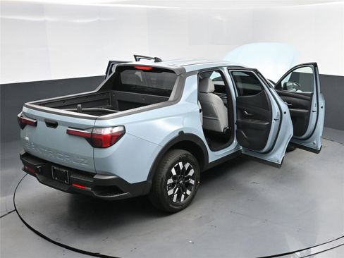 New 2026 Hyundai Santa Cruz SE image 18
