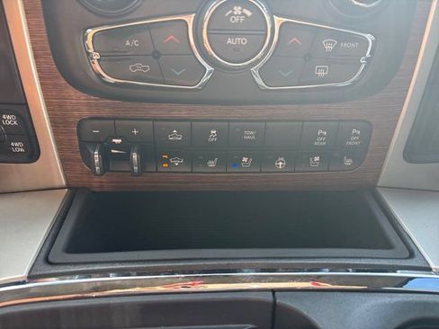 Used 2016 RAM 1500 Laramie w/ Convenience Group AWD/4WD image 36