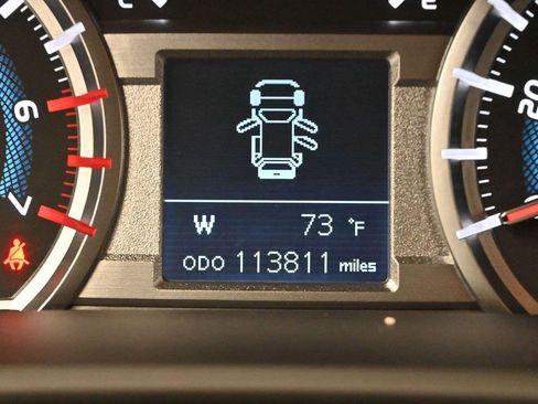 Used 2019 Toyota 4Runner TRD Off-Road Premium AWD/4WD image 22