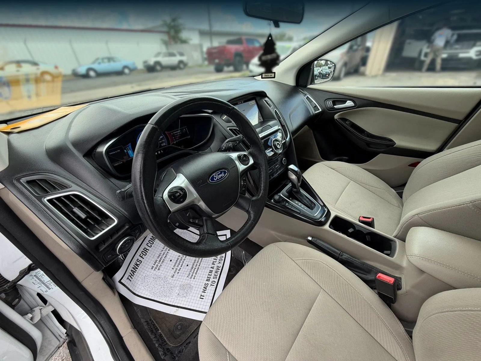 Used 2018 Ford Focus Electric Hatchback FWD image 13