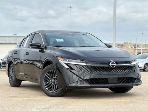 New 2026 Nissan Sentra SV image 2