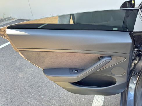 Used 2023 Tesla Model 3 Standard Range RWD image 42