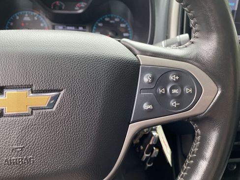 Used 2015 Chevrolet Colorado Z71 AWD/4WD image 21