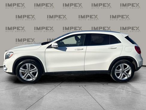 Used 2018 Mercedes-Benz GLA 250 image 2