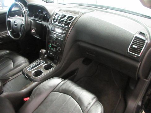Used 2011 GMC Acadia Denali AWD/4WD image 16