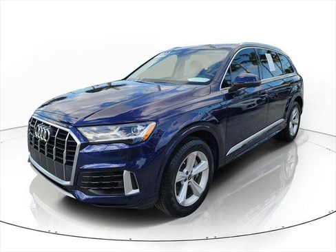 Used 2022 Audi Q7 3.0T Premium w/ Convenience Package AWD/4WD image 2