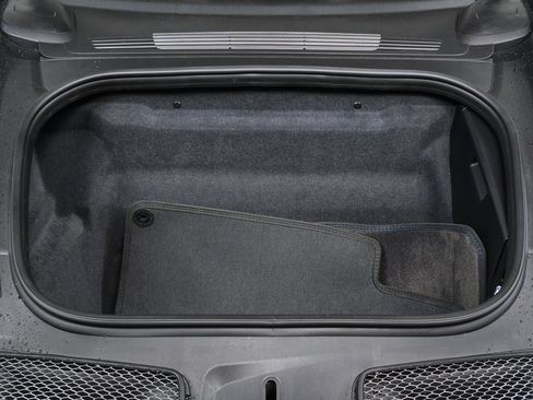 Certified 2023 Porsche 911 Dakar image 27